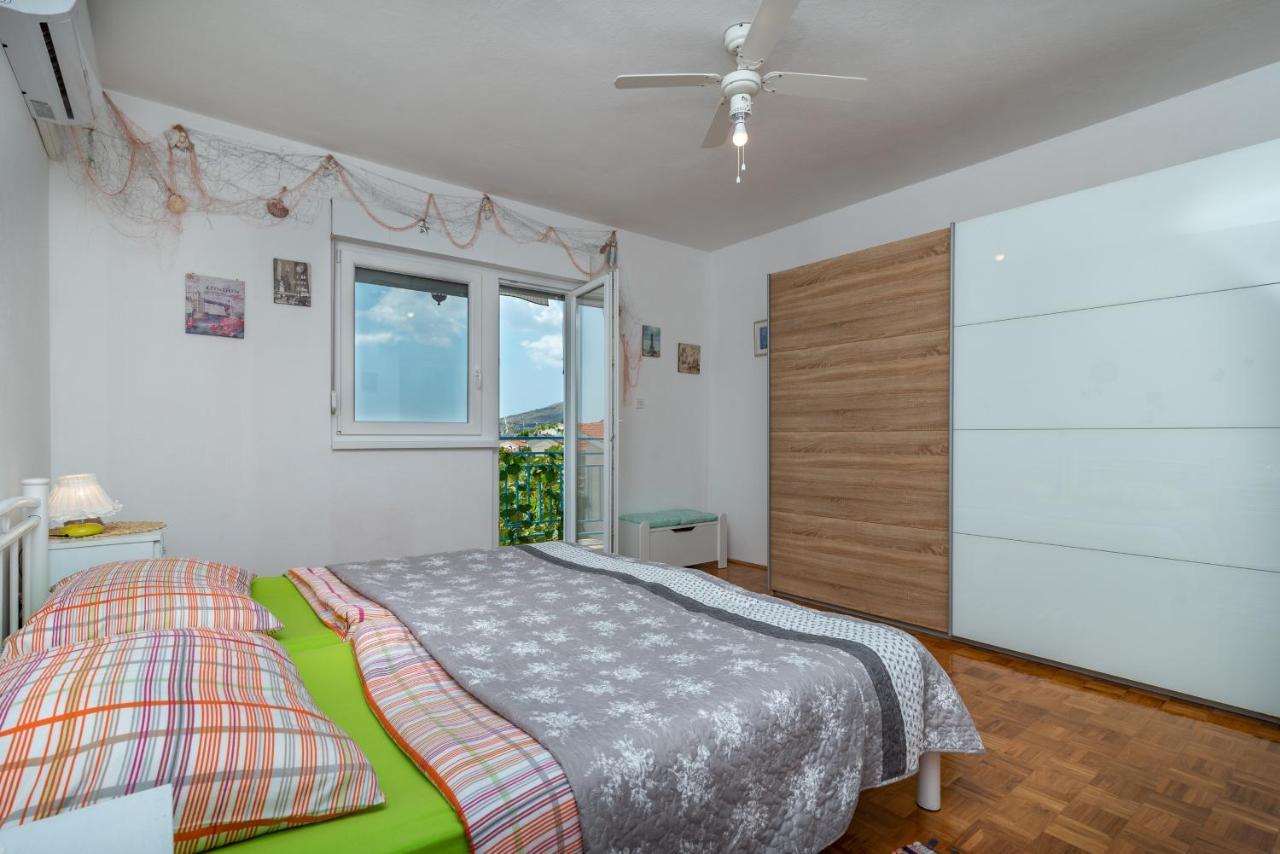 Apartment Radja 特罗吉尔 外观 照片